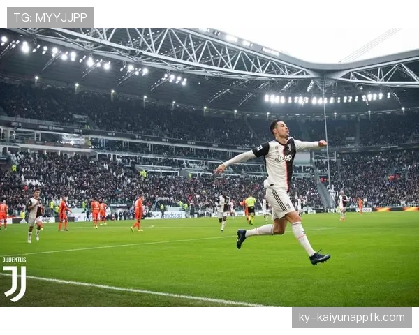 C罗关键战高位逼抢破防，射门转化率显著领跑全队