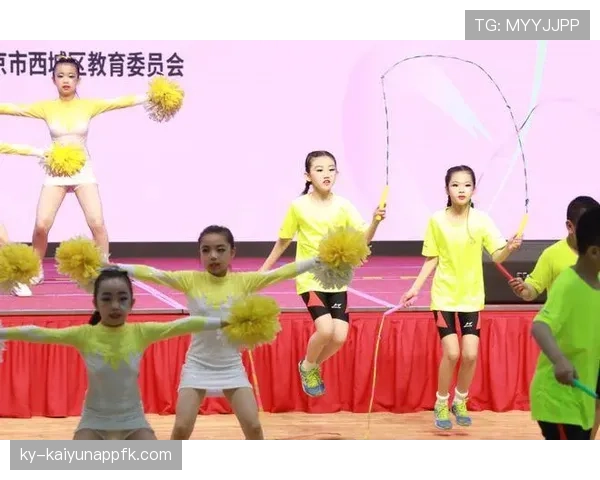 手球规则中“扩大身体面积”判罚到底如何界定？