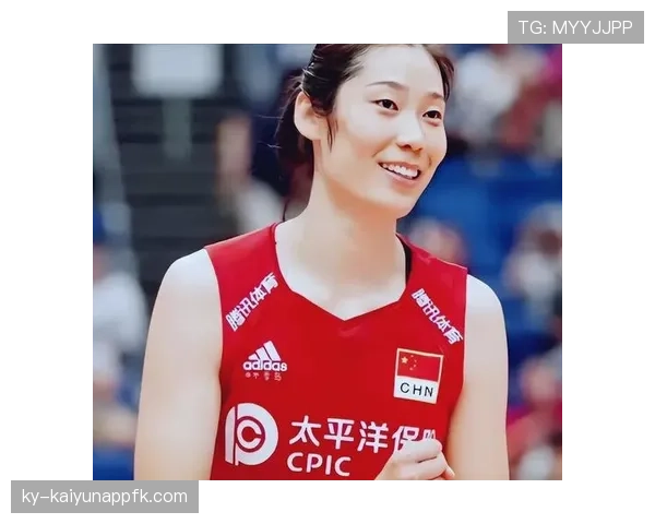 朱婷训练完啃馒头那会儿，谁还记得她年薪多少来着？